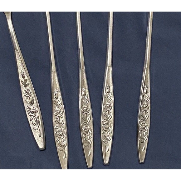 VTG Eldan ELD18 Stainless Steel Flatware Japan Roses 4 Ice Tea Spoons + 1 Knife - Picture 12 of 15
